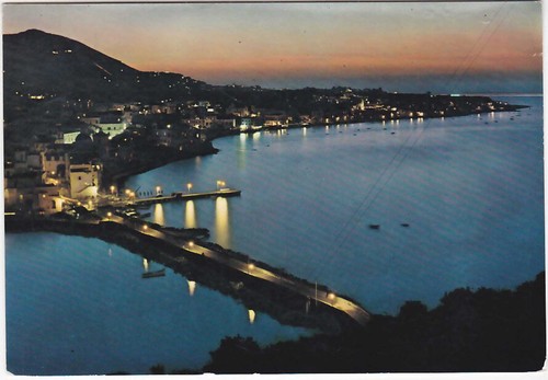 Ischia ponte napoli - -,